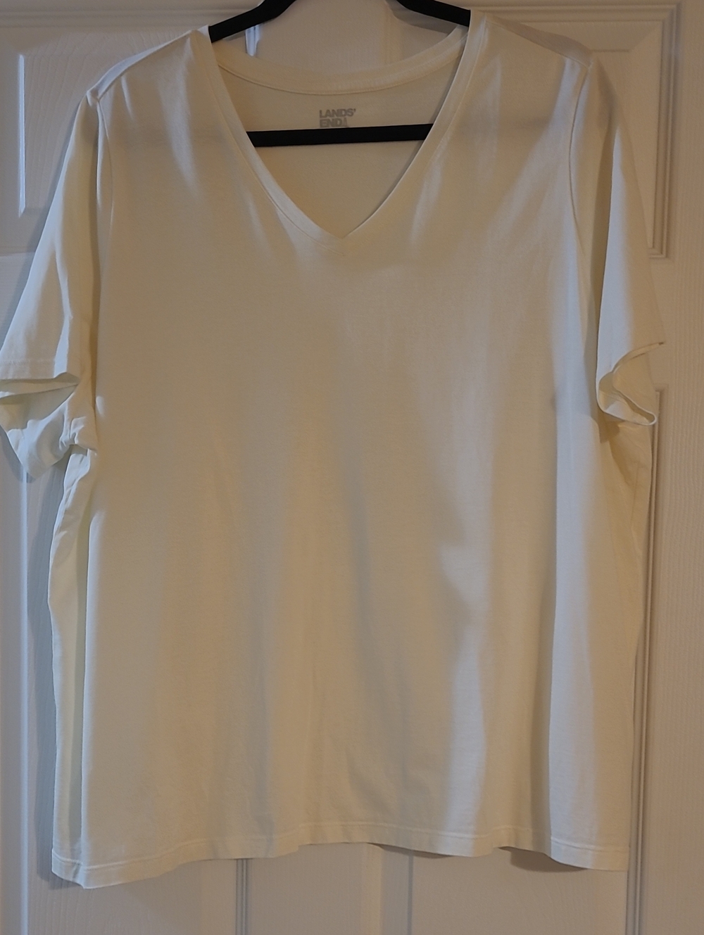 Lands' End Cream V-Neck Tee